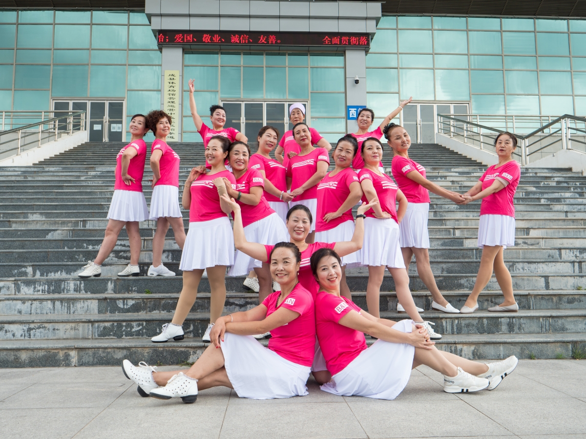 成县广场舞协会-民族健身队